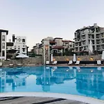 Апартамент оазис ризорт&спа-премиум с гледка море